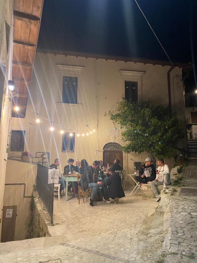 Dimora Dell'Arte Ξενοδοχείο Navelli Εξωτερικό φωτογραφία
