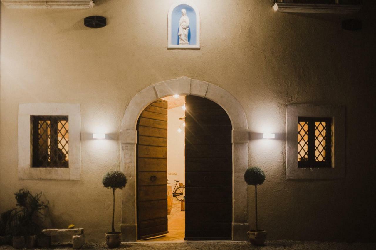 Dimora Dell'Arte Ξενοδοχείο Navelli Εξωτερικό φωτογραφία